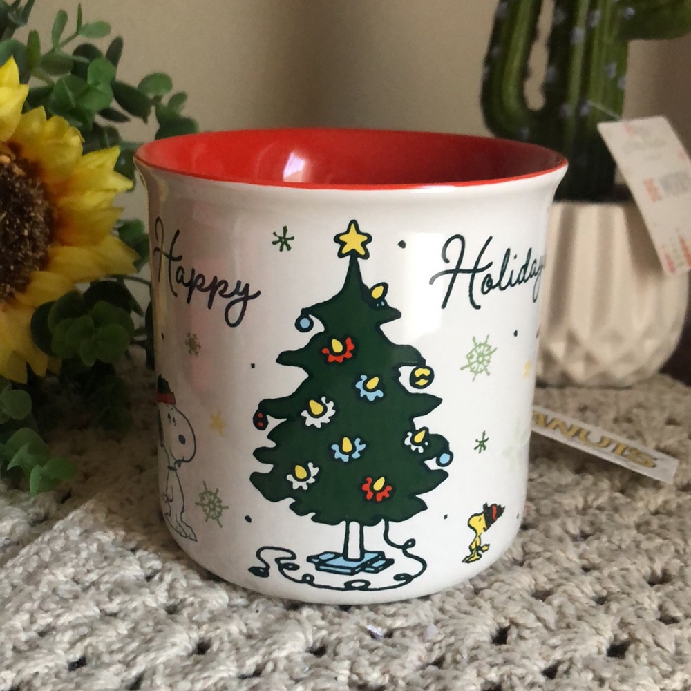 Peanuts Festive HAPPY HOLIDAYS Mug